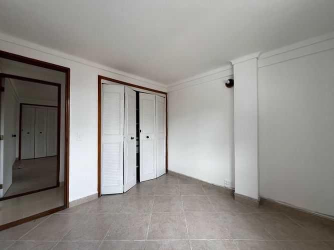 Apartamento de 3 alcobas en arriendo en Santa María De Los Ángeles, Medellín, 100 m² · foto 7 de 14