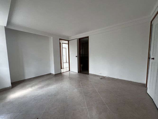 Apartamento de 3 alcobas en arriendo en Santa María De Los Ángeles, Medellín, 100 m² · foto 10 de 14