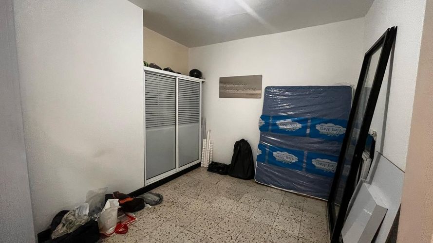 Casa de 9 alcobas en venta en Bretaña, Cali, 214 m² · foto 5 de 22