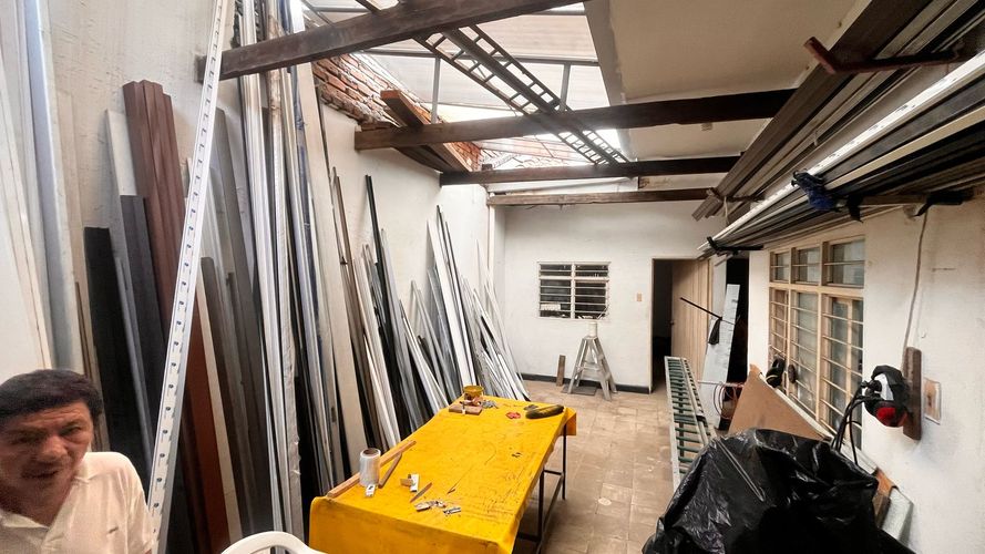 Casa de 9 alcobas en venta en Bretaña, Cali, 214 m² · foto 11 de 22