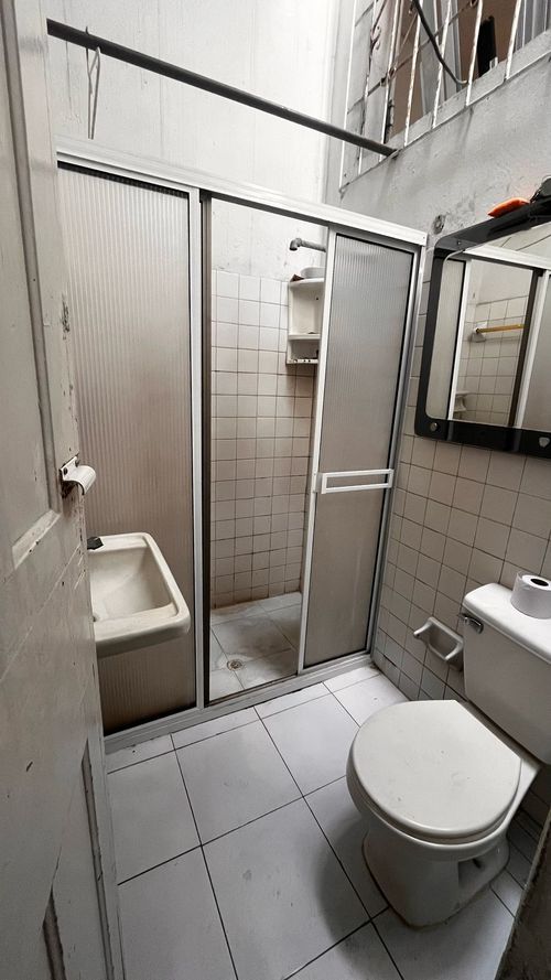 Casa de 9 alcobas en venta en Bretaña, Cali, 214 m² · foto 12 de 22