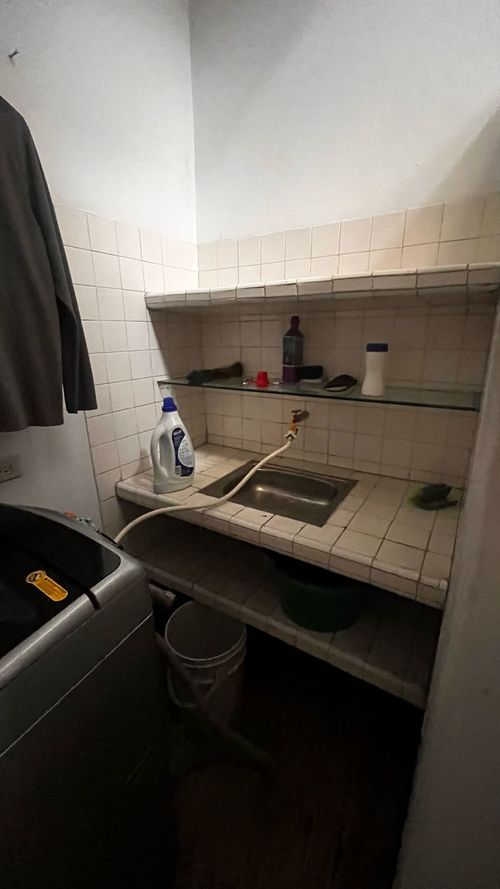 Casa de 9 alcobas en venta en Bretaña, Cali, 214 m² · foto 21 de 22