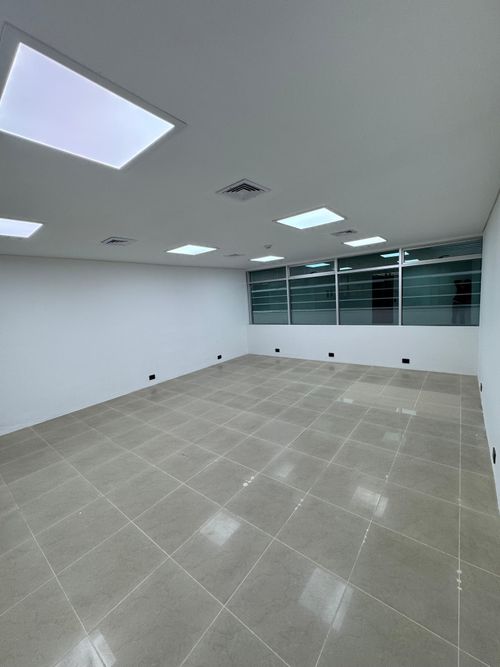 Oficina en venta en Santa Monica, Cali, 40 m² · foto 6 de 9