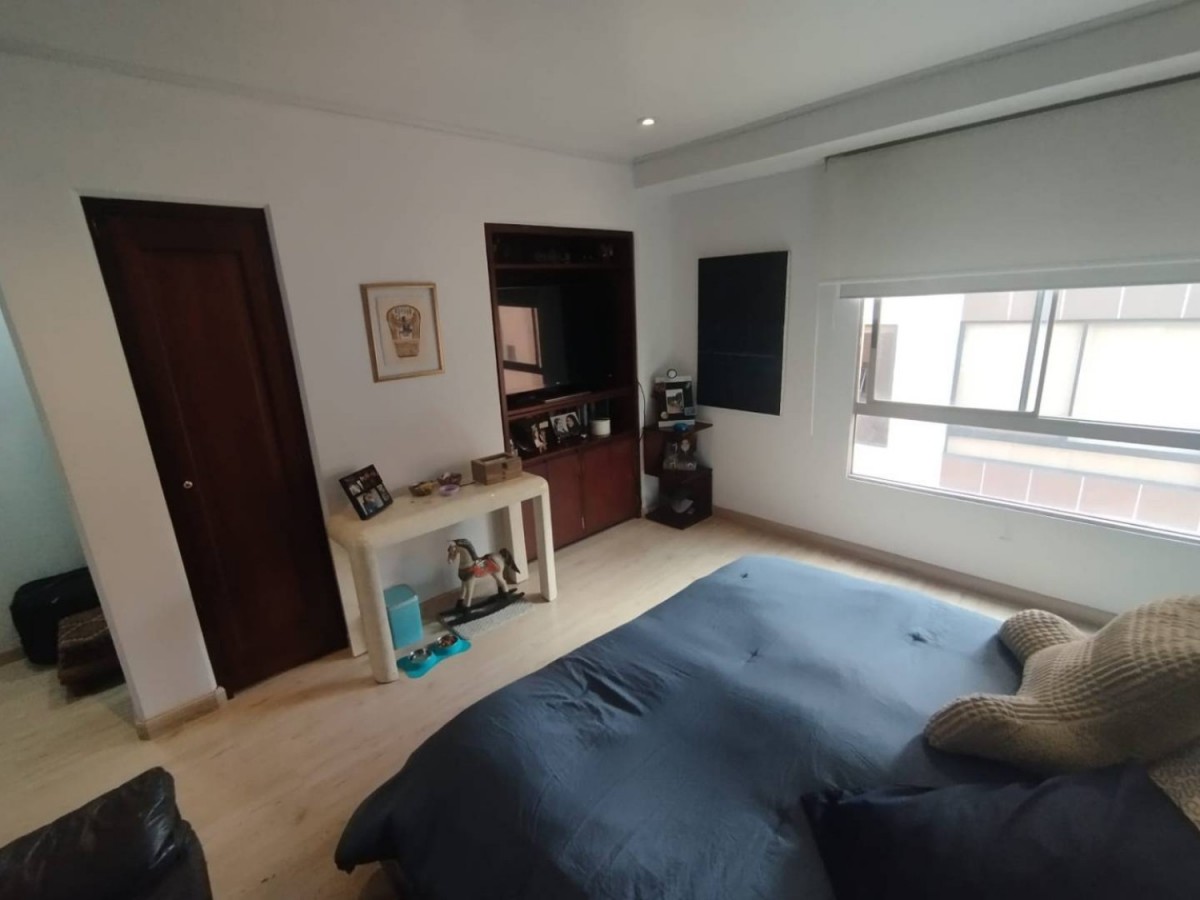 Apartamento en venta en Santa Barbara Occidental, Bogotá · foto 5 de 24
