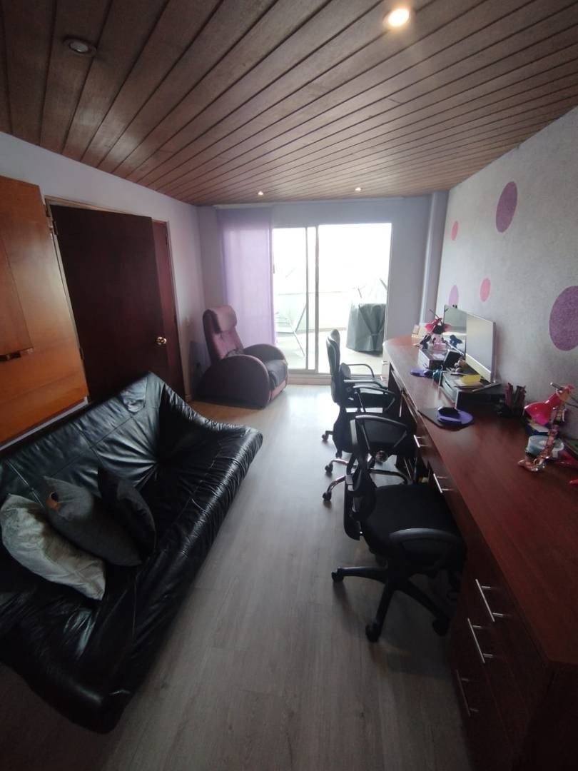 Apartamento en venta en Santa Barbara Occidental, Bogotá · foto 19 de 24