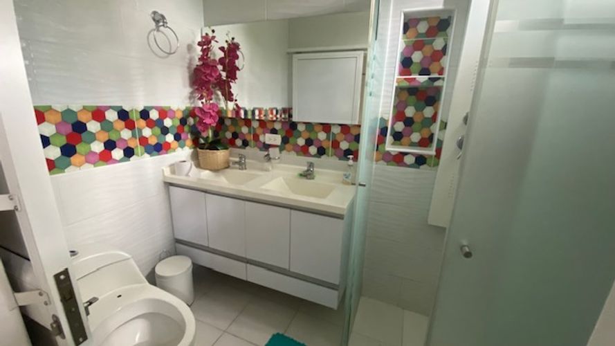 Casa de 8 alcobas en venta en Ruitoque Alto, Floridablanca, 250 m² · foto 20 de 24