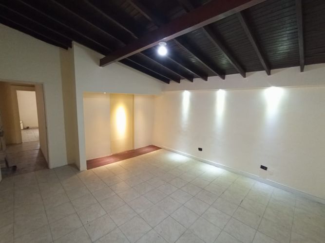 Oficina en arriendo en Belén, Medellín, 280 m² · foto 3 de 19