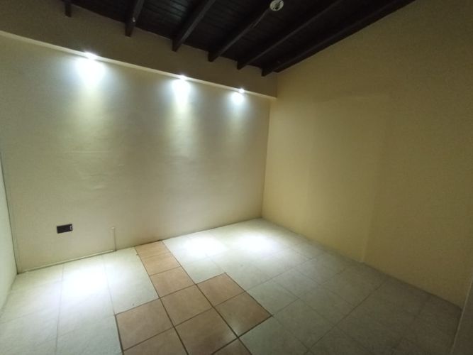 Oficina en arriendo en Belén, Medellín, 280 m² · foto 7 de 19