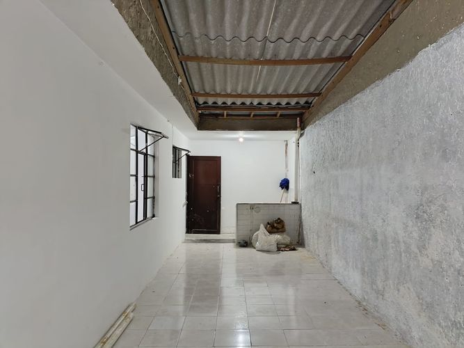 Oficina en arriendo en Belén, Medellín, 160 m² · foto 2 de 9