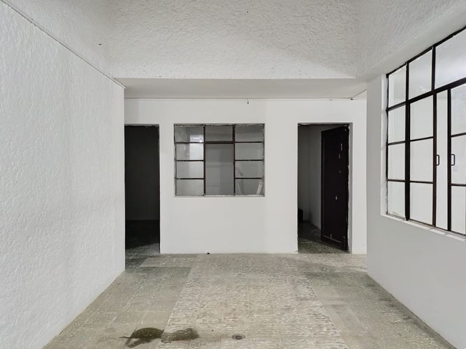 Oficina en arriendo en Belén, Medellín, 160 m² · foto 7 de 9