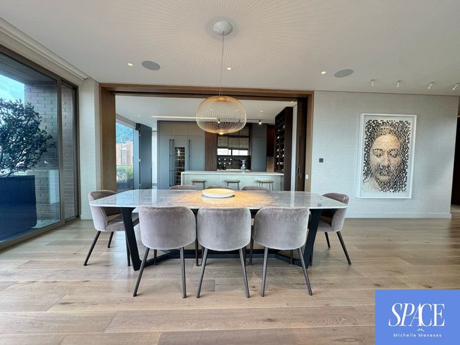 Apartamento de 4 alcobas en venta en Chico, Bogotá, 599 m² · foto 5 de 24