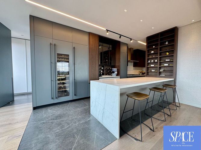 Apartamento de 4 alcobas en venta en Chico, Bogotá, 599 m² · foto 6 de 24