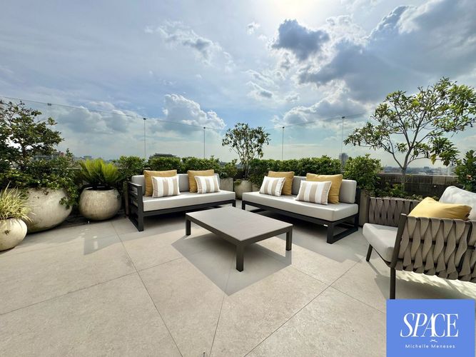 Apartamento de 4 alcobas en venta en Chico, Bogotá, 599 m² · foto 12 de 24