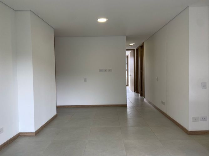 Apartamento de 3 alcobas en arriendo en San Jose, Sabaneta, 80 m² · foto 6 de 20