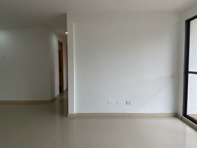 Apartamento de 3 alcobas en arriendo en Monteazul, Sabaneta, 74 m² · foto 2 de 19