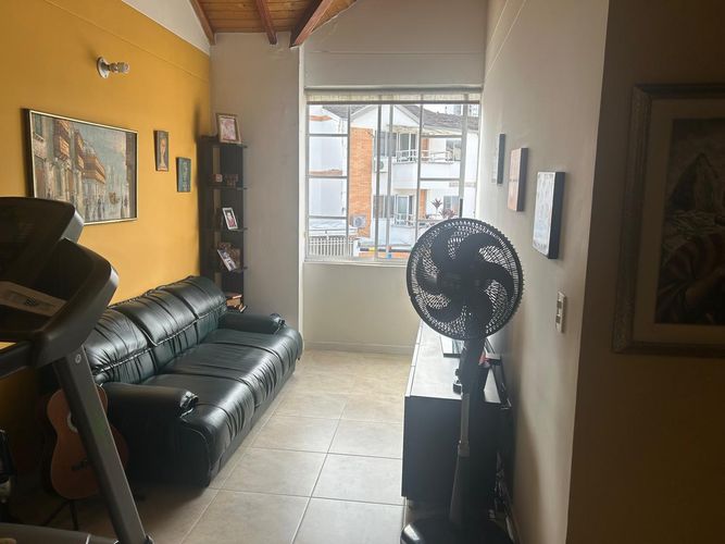 Casa de 3 alcobas en venta en Centro, Floridablanca, 152 m² · foto 13 de 20