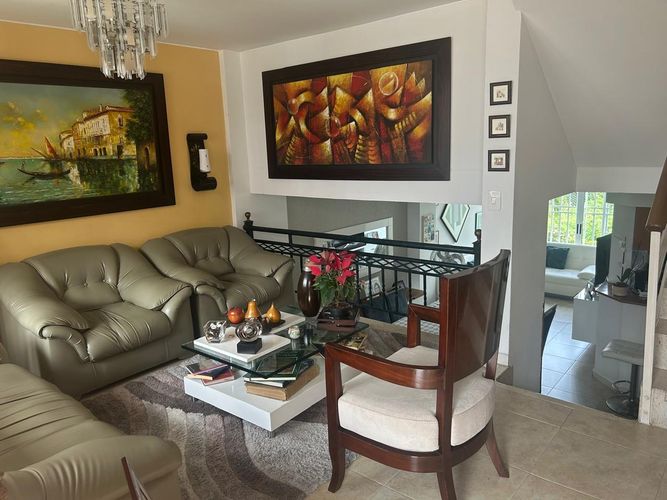 Casa de 3 alcobas en venta en Centro, Floridablanca, 152 m² · foto 6 de 20