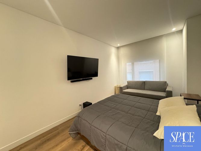Apartamento de 2 alcobas en venta en Los Rosales, Bogotá, 141 m² · foto 13 de 24