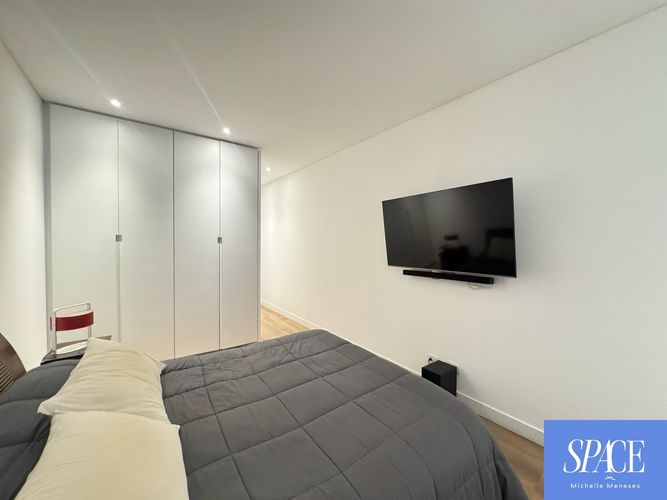 Apartamento de 2 alcobas en venta en Los Rosales, Bogotá, 141 m² · foto 14 de 24