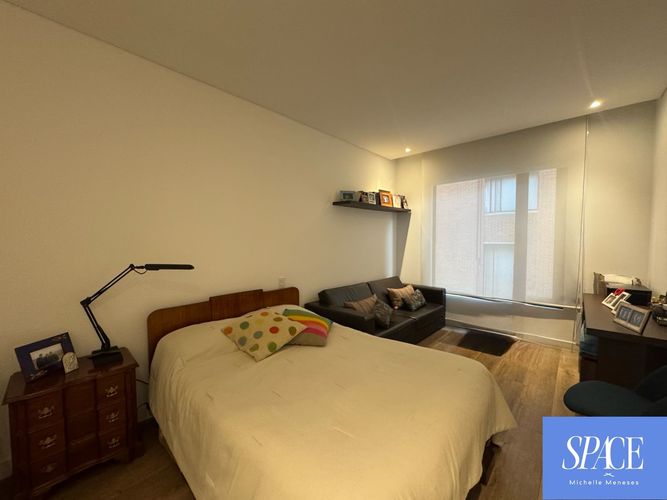 Apartamento de 2 alcobas en venta en Los Rosales, Bogotá, 141 m² · foto 17 de 24