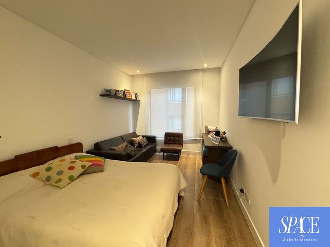 Apartamento de 2 alcobas en venta en Los Rosales, Bogotá, 141 m² · foto 18 de 24