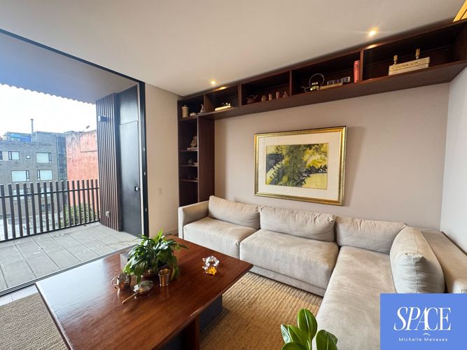 Apartamento de 2 alcobas en venta en Los Rosales, Bogotá, 141 m² · foto 23 de 24