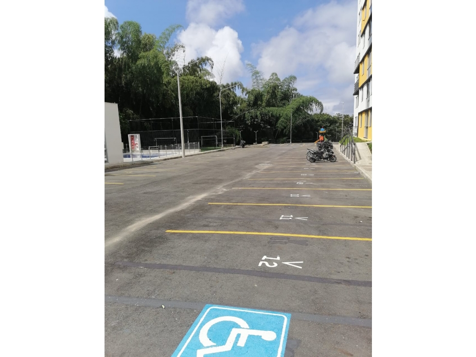 Apartamento de 3 alcobas en venta en Bosques De Pinares, Armenia, 60 m² · foto 8 de 17