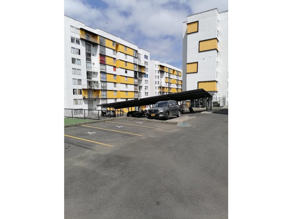 Apartamento de 3 alcobas en venta en Bosques De Pinares, Armenia, 60 m² · foto 9 de 17
