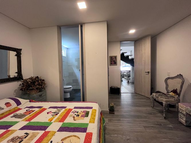 Casa de 7 alcobas en venta en Escobero, Envigado, 560 m² · foto 18 de 20