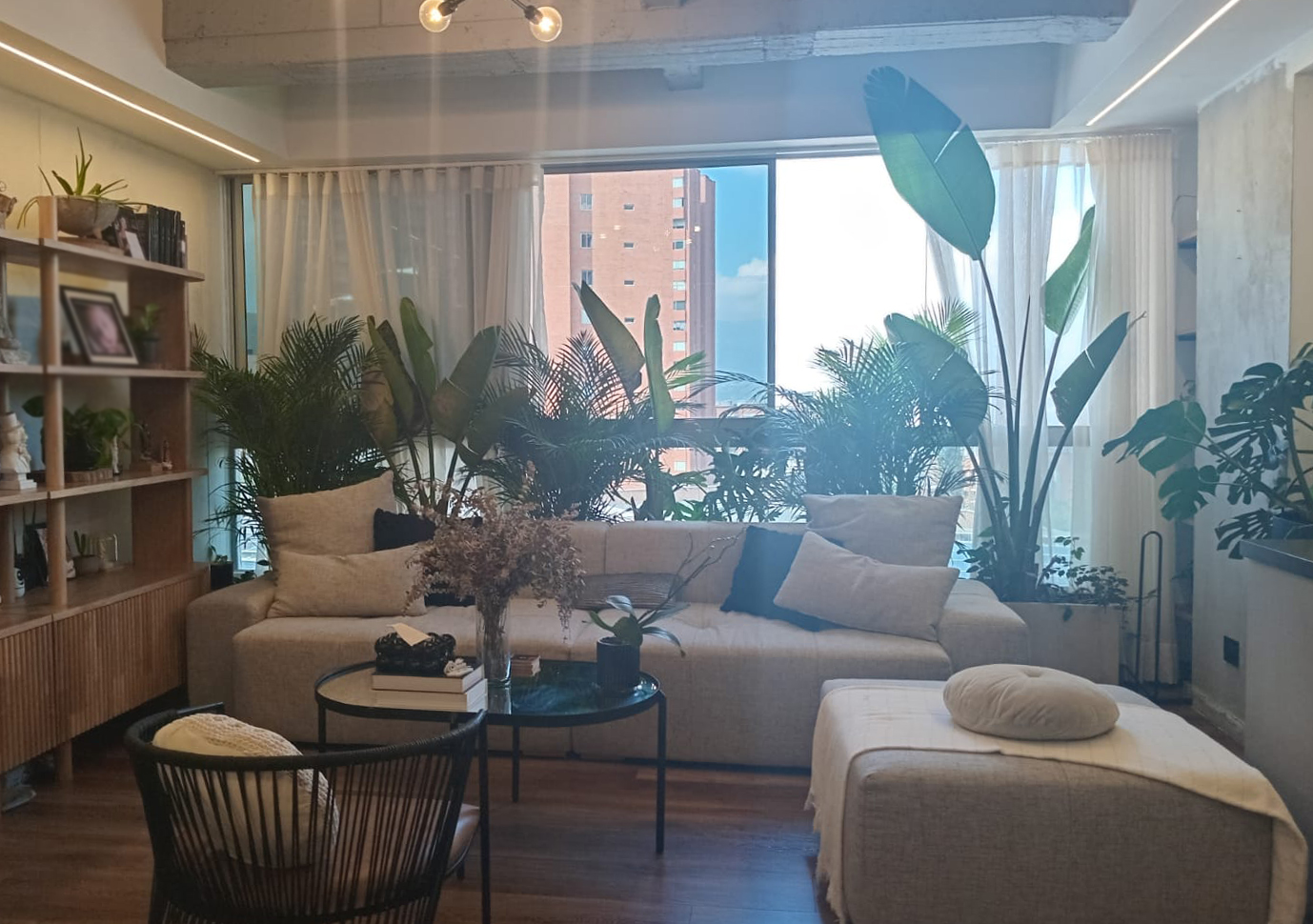 Apartamento en venta en Loma Del Chocho, Envigado · foto 2 de 15