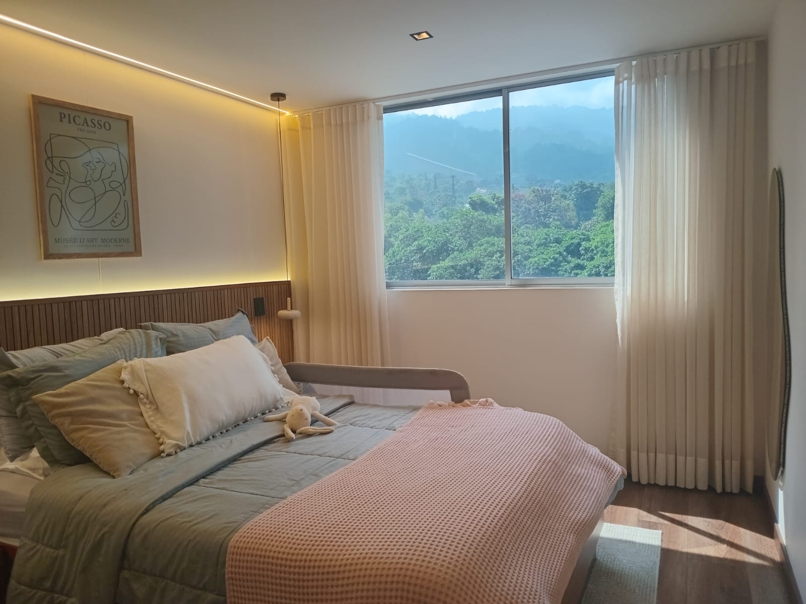 Apartamento en venta en Loma Del Chocho, Envigado · foto 10 de 15