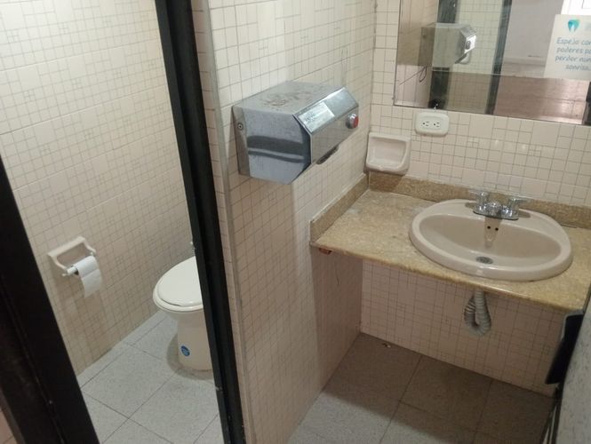 Local en arriendo en Laureles, Medellín, 120 m² · foto 7 de 10