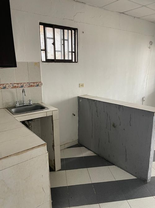 Casa de 3 alcobas en venta en Chiquinquira, Barranquilla, 232 m² · foto 6 de 9