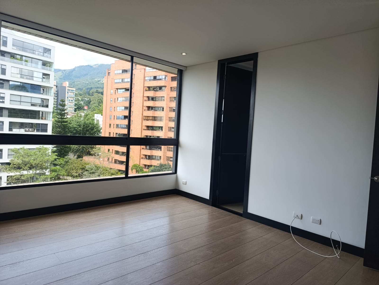 Apartamento en arriendo en El Poblado, Medellín · foto 13 de 19