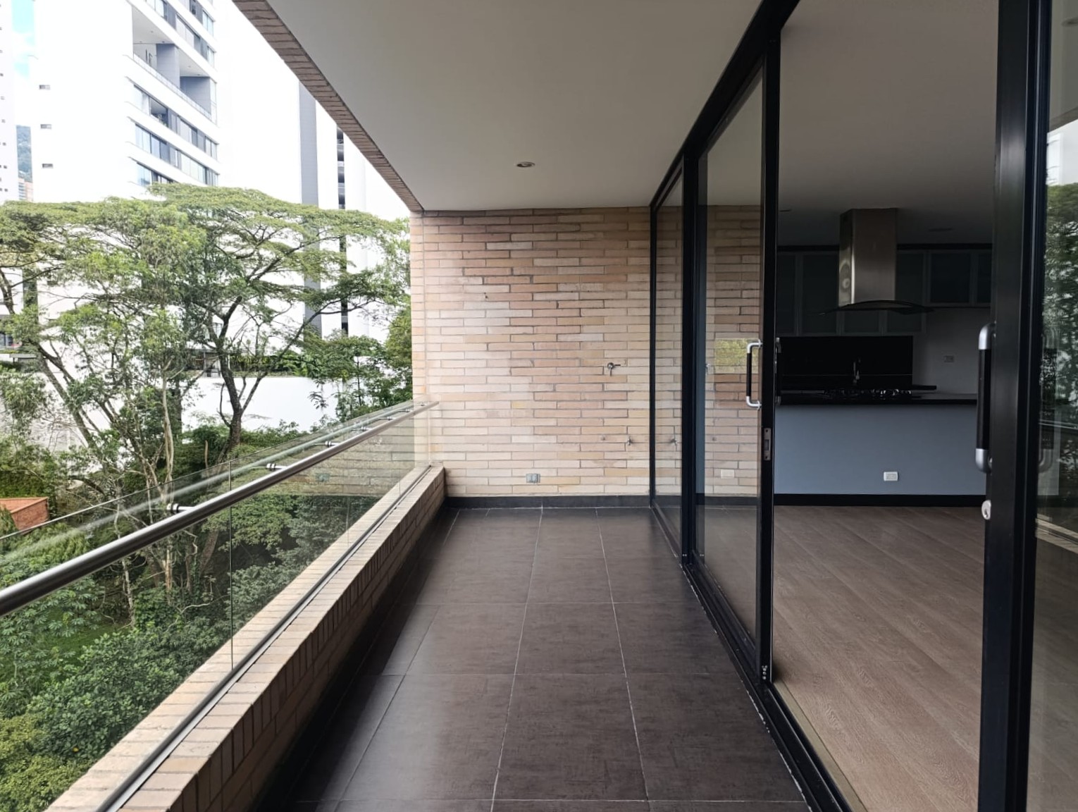 Apartamento en arriendo en El Poblado, Medellín · foto 18 de 19