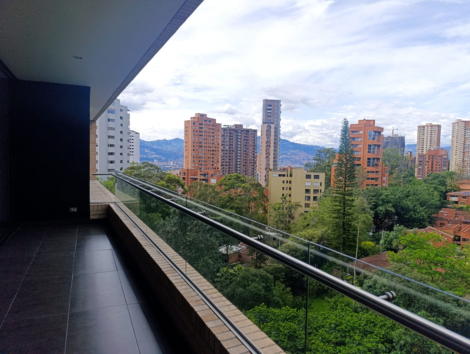 Apartamento en arriendo en El Poblado, Medellín · foto 19 de 19