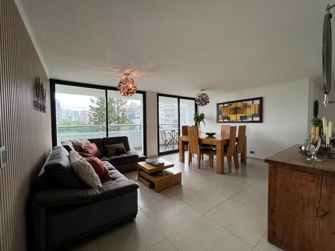 Apartamento de 3 alcobas en arriendo en La Florida, Medellín, 106 m² · foto 2 de 18