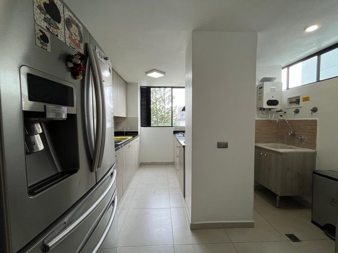 Apartamento de 3 alcobas en arriendo en La Florida, Medellín, 106 m² · foto 4 de 18