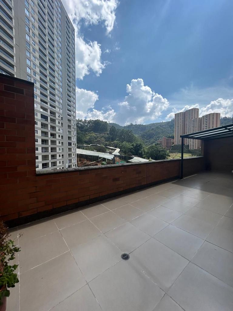 Apartamento en venta en Cañaveralejo, Sabaneta · foto 2 de 18