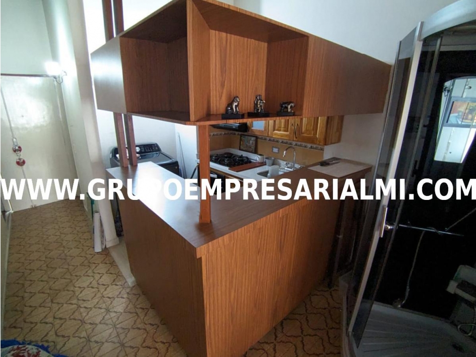 Apartaestudio en venta en Medellín 2