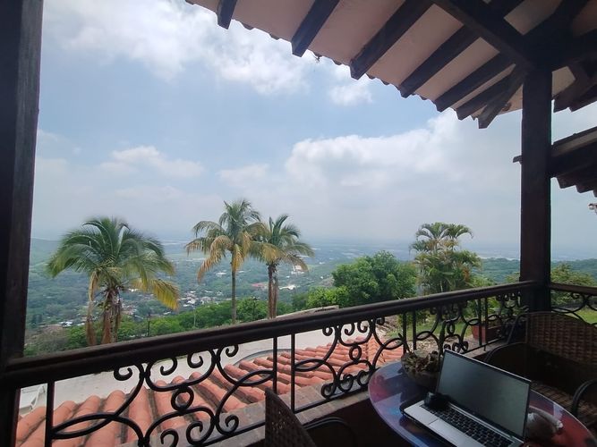 Casa de 6 alcobas en venta en Arroyohondo, Yumbo, 1900 m² · foto 10 de 17