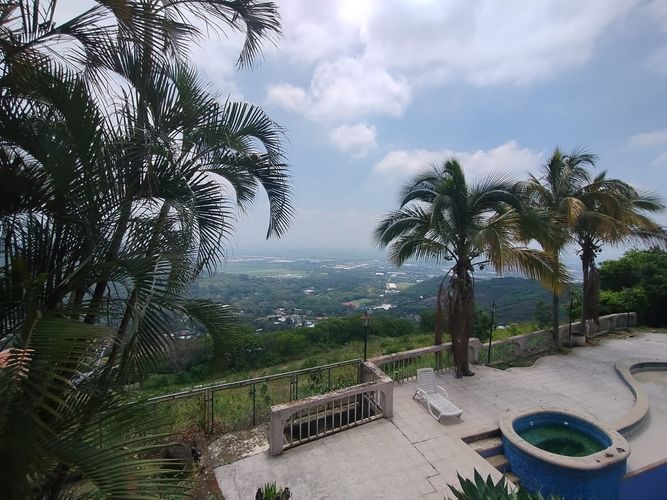 Casa de 6 alcobas en venta en Arroyohondo, Yumbo, 1900 m² · foto 11 de 17