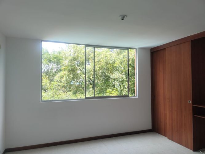 Apartamento de 2 alcobas en arriendo en El Poblado, Medellín, 76 m² · foto 14 de 16