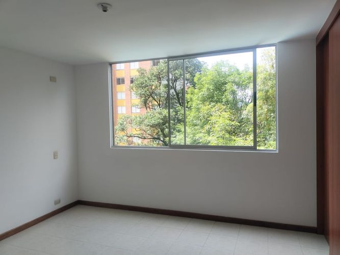 Apartamento de 2 alcobas en arriendo en El Poblado, Medellín, 76 m² · foto 15 de 16