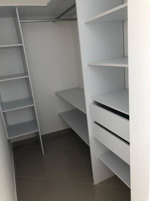 Apartamento de 2 alcobas en venta en Crespo, Cartagena, 125 m² · foto 5 de 15
