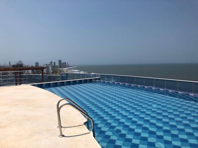 Apartamento de 2 alcobas en venta en Crespo, Cartagena, 125 m² · foto 12 de 15
