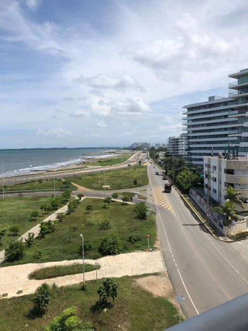 Apartamento de 2 alcobas en venta en Crespo, Cartagena, 125 m² · foto 13 de 15