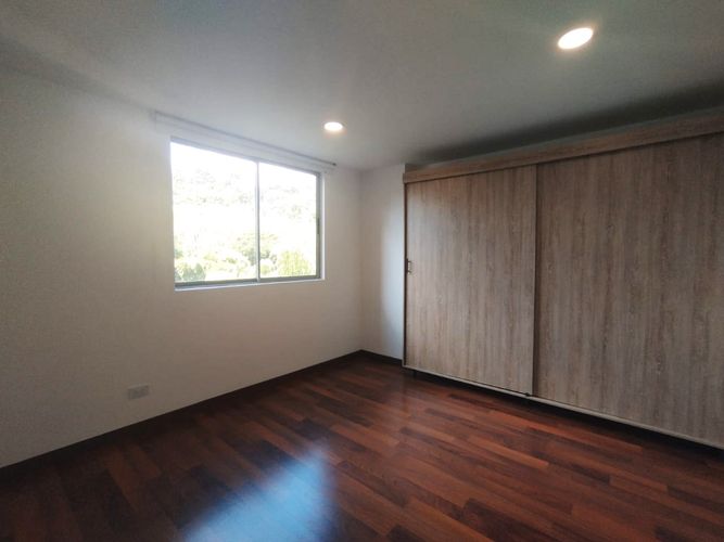 Apartamento de 2 alcobas en arriendo en El Poblado, Medellín, 84 m² · foto 8 de 13