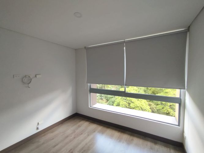 Apartamento de 3 alcobas en arriendo en El Poblado, Medellín, 127 m² · foto 7 de 15