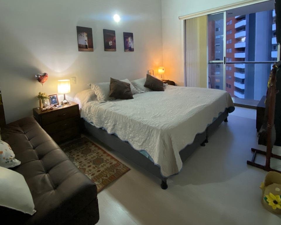 Apartamento en venta en Loma Benedictinos, Envigado · foto 5 de 14